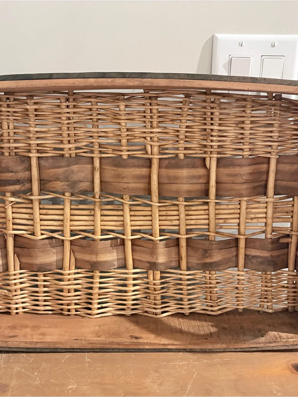 Antique Wooden Frame Willow Splint Basket with Handles Storage Basket 14.5x21x3